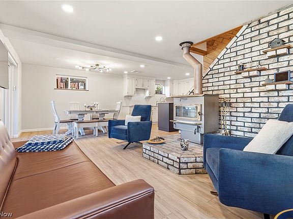 14th image of this home