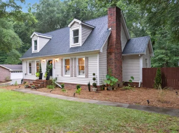 237 Lavern Ct, Winder, GA 30680