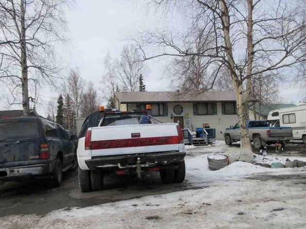 10132 Chickaloon St, Eagle River, AK 99577