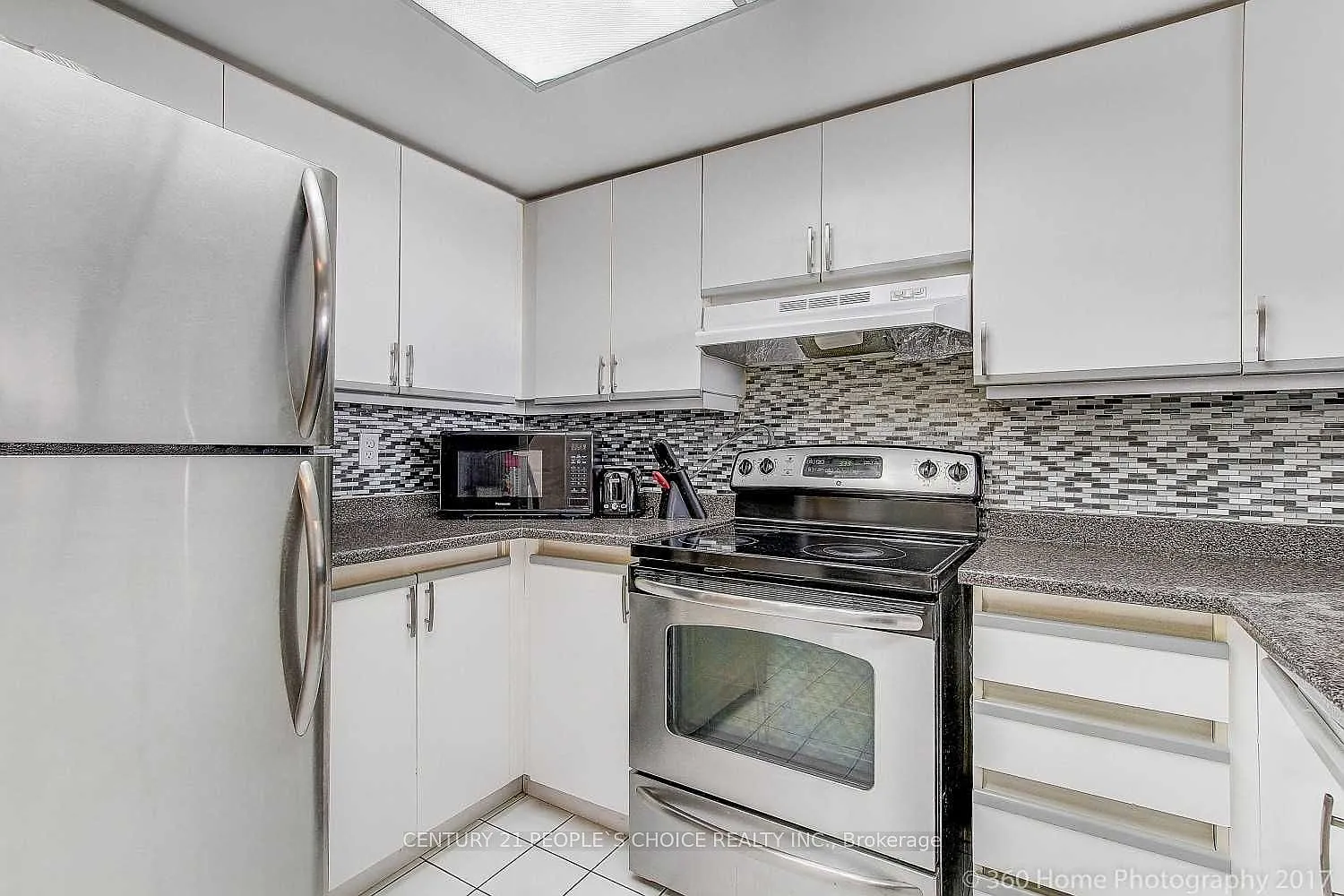 3 bed, $2,900 — Photo 4