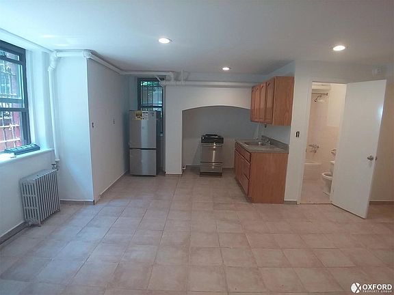 2nd image of 410 Clinton Ave APT A3