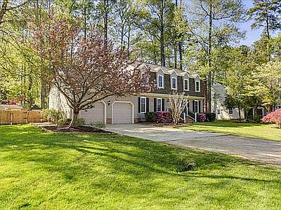 2nd image of 119 Carlton Dr