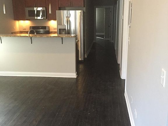 3rd image of 1314 N Rockwell St APT 3