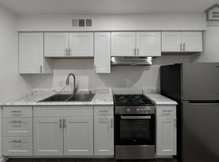 1325 N 48th St, Phoenix, AZ 85008