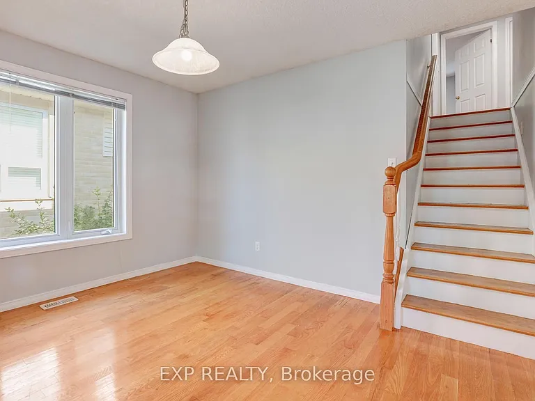 163 Daimler Dr — Photo 12
