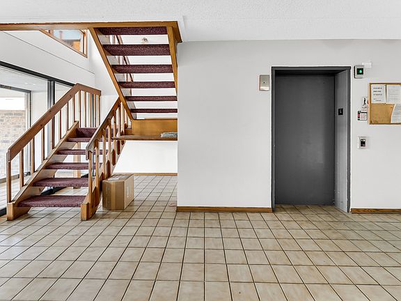 2nd image of 10441 Circle Dr APT 36C