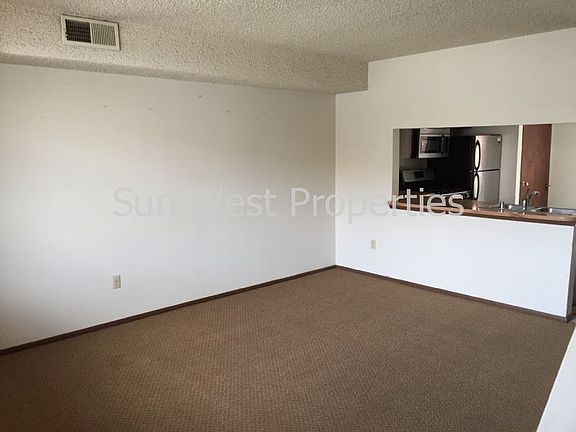 2nd image of 2507 N Lee Ave APT 3