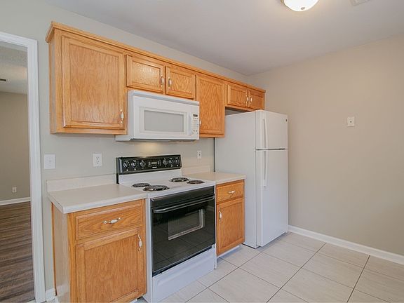 3rd image of 1134 Keith Ave