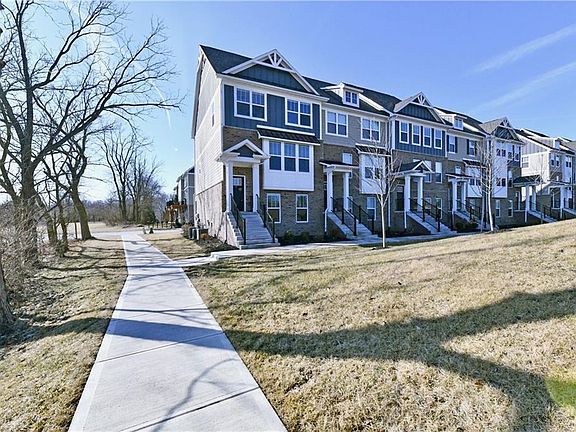 2nd image of 1252 Chapman Dr