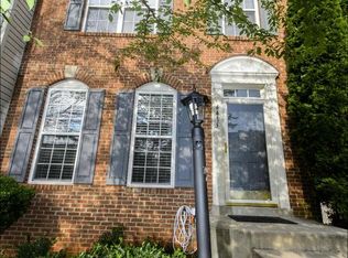 4415 Torrence Pl, Woodbridge, VA 22193