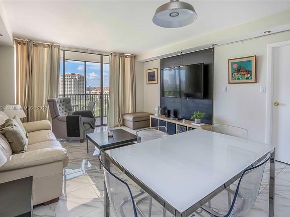 5th image of 20379 W Country Club Dr APT 1037