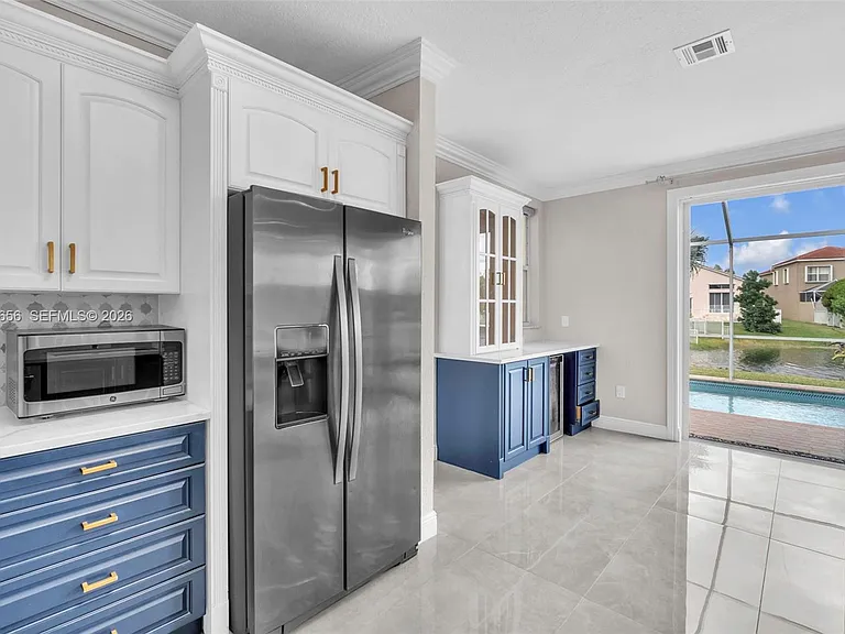 15891 NW 15th Ct — Photo 11