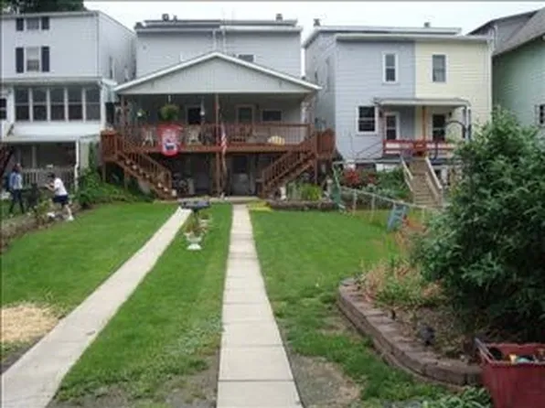 14 Center Ave, Schuylkill Haven, PA 17972