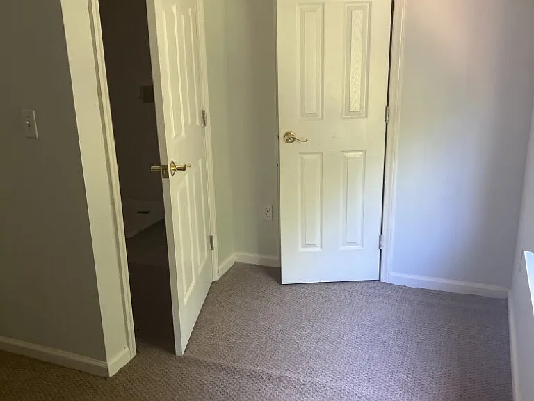 2 bed, 1.5 bath, $1,000 — Photo 5