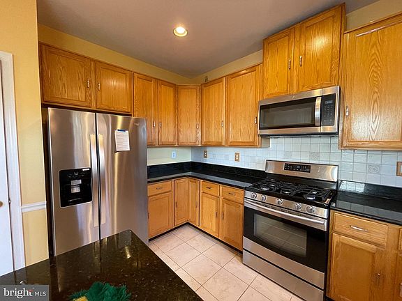 3rd image of 13256 Coppermill Dr