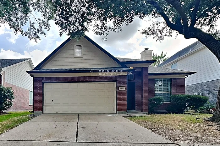 3 bed, 2.0 bath, 1534 sqft, $1,900 — Photo 1