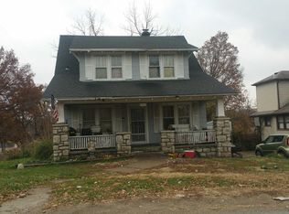 9501 E 18th St, Independence, MO 64052