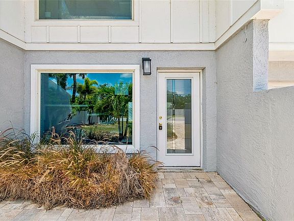 4th image of 970 BOCA CIEGA ISLE DRIVE