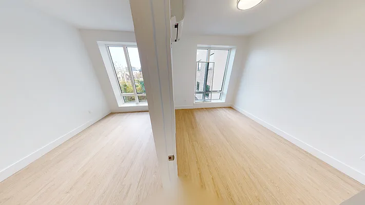 Rented by Marquis Real Estate Services | media 3