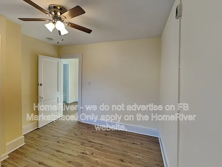 289 Hilton Ave — Photo 13
