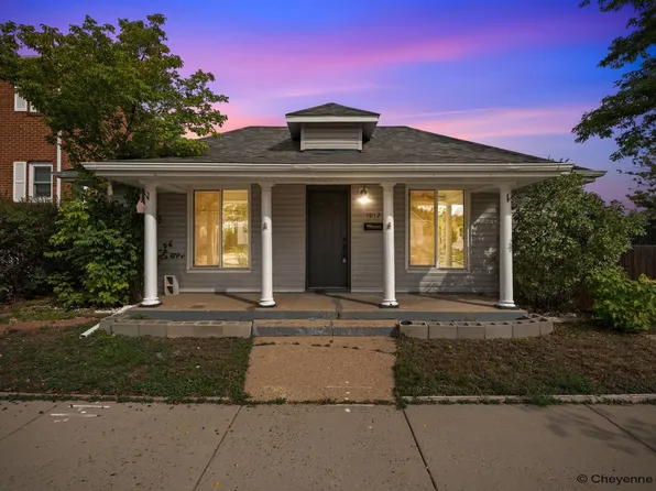 1012 Richardson Ct, Cheyenne, WY 82001