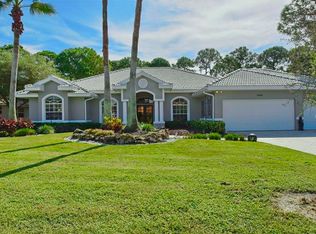 7563 Links Ct, Sarasota, FL 34243