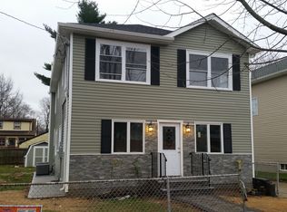 569 Park Ave, West Hempstead, NY 11552