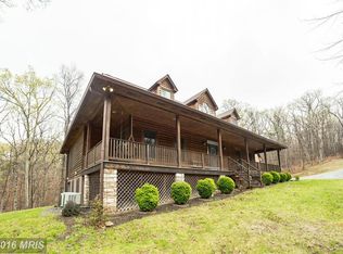39 Lewin Hill Ln, Bluemont, VA 20135