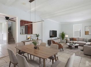 216 Chestnut St, Middlesex, NJ 08846