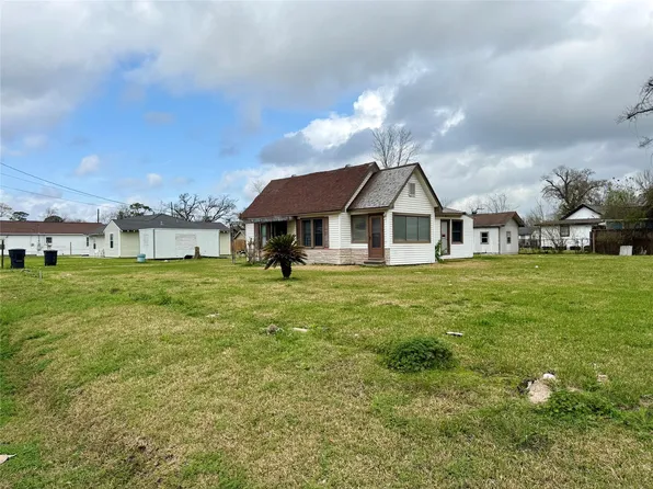 2405 Mann St, Houston, TX 77093