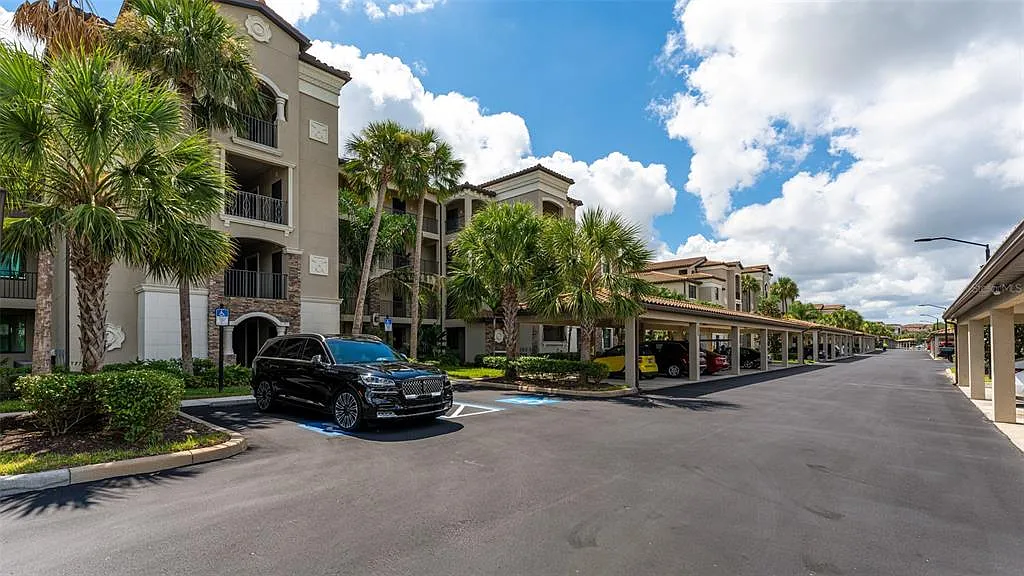 2 bed, 2.0 bath, 1232 sqft, $6,000 — Photo 2