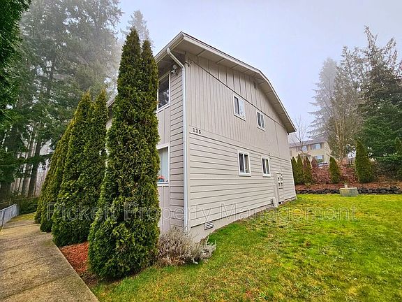 5th image of 135 Lippert Dr W APT 205