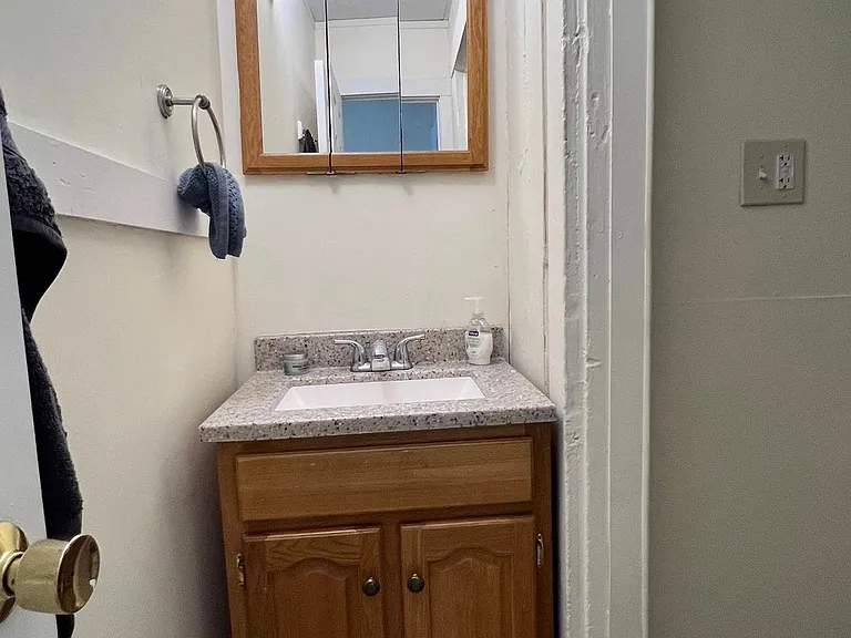 140 Hampshire St #3 — Photo 25