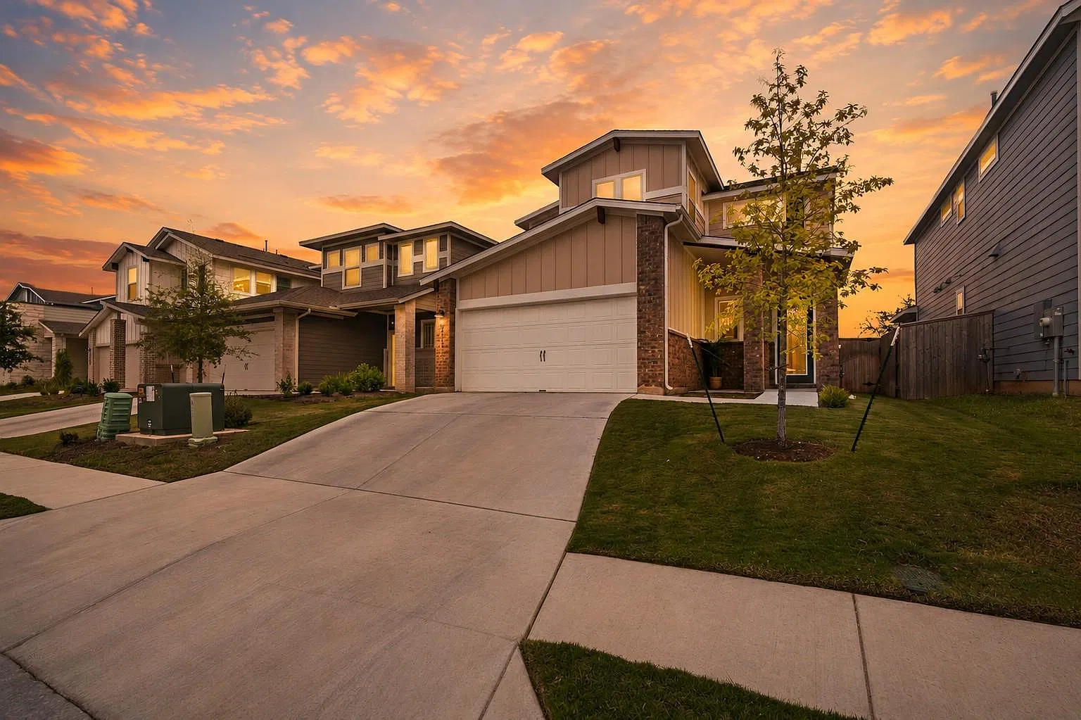 4 bed, 3.5 bath, 2140 sqft, $2,500 — Photo 1