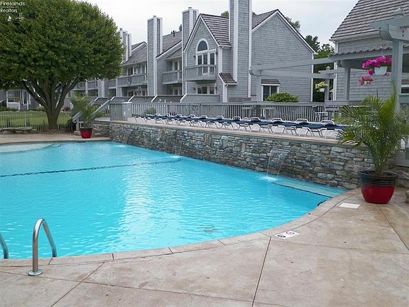 2nd image of 5937 E Catawba Shore Dr