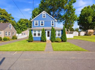 96 Catherine St, Chicopee, MA 01013