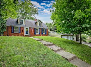 74 Granvue Dr, Belleville, IL 62223