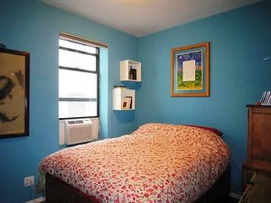 Sold by Douglas Elliman | media 26