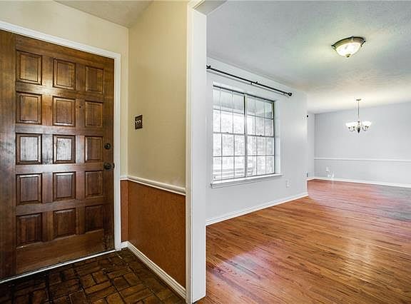 4th image of 7647 El Pensador Dr