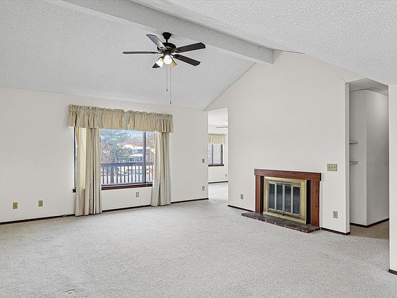 4th image of 2144 Harbortown Cir #2144