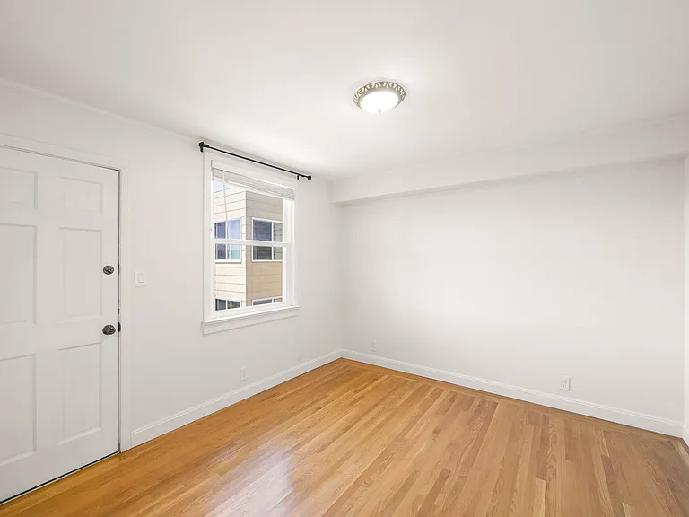4441 Balboa St #2 — Photo 28