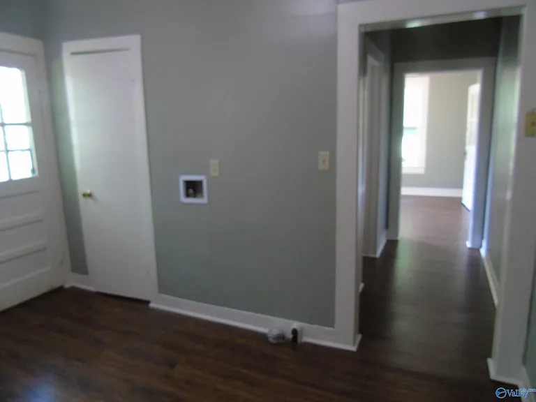 1305B Wells Ave SE — Photo 5