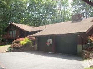 71 Fox Hollow Rd, Sparta, NJ 07871