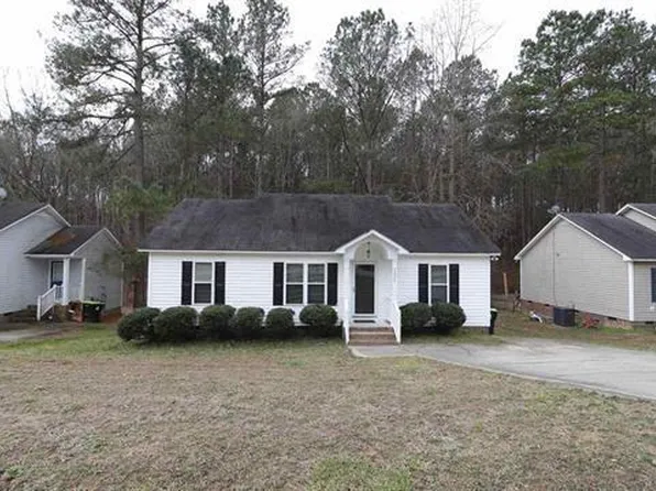 1056 Mailwood Dr, Knightdale, NC 27545