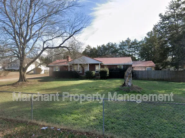 4804 Edwards Rd, Taylors, SC 29687