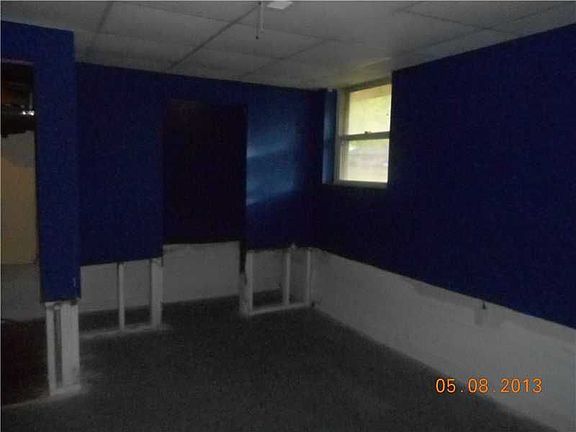 4th image of 5737 Gateway Dr