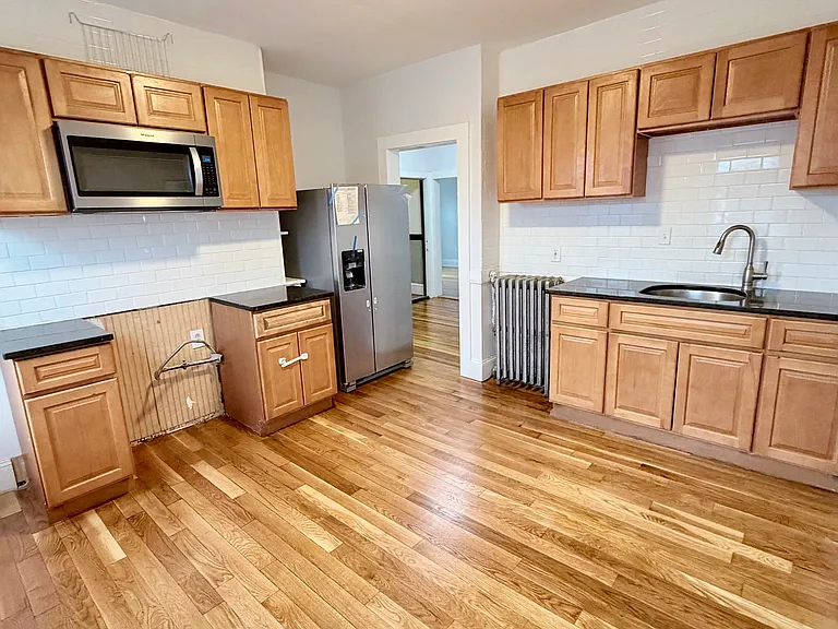 23 Deering Rd #3 — Photo 2