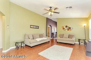 4th image of 114 S Hassett Cir