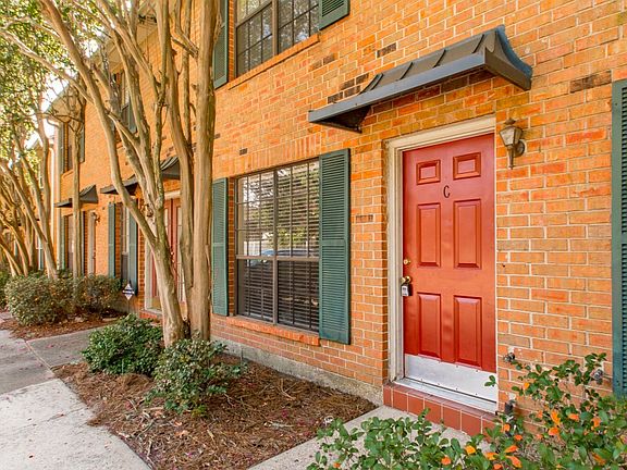 2nd image of 2293 Hollydale Ave APT 6C