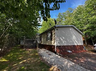 48 Running Water Cir, Sylva, NC 28779